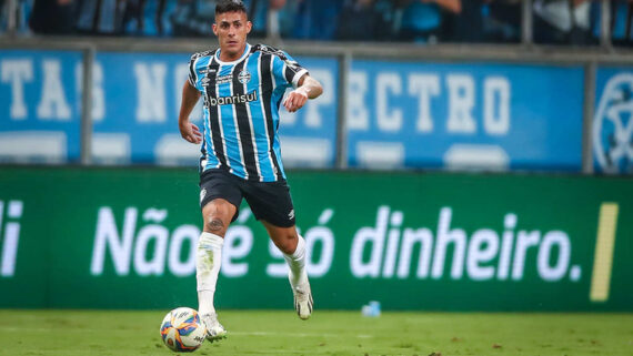 Pavón, do Grêmio (foto: Lucas Uebel/Grêmio)