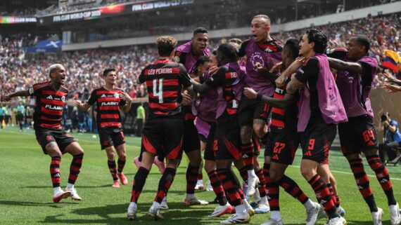 Jogadores do Flamengo (foto: Photo by David Ramos / GETTY IMAGES NORTH AMERICA / Getty Images via AFP)